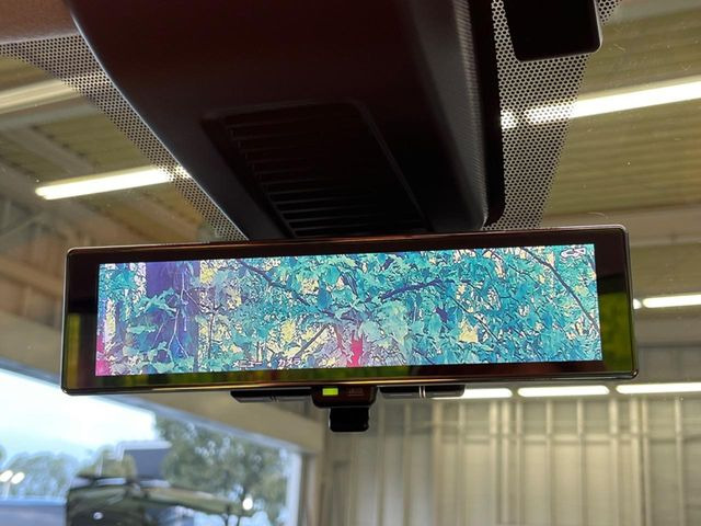 �y�C���e���W�F���g���[���~���[�z��Ȃ̑傫�ȉו��⓯��҂Ō�����m�F���Â炢���ł����S!�J�������B�e�����ԗ�����̉f�������[���~���[���ɕ\���B�N���A�Ȏ��E�ŏ󋵂̊m�F���\�ł�!