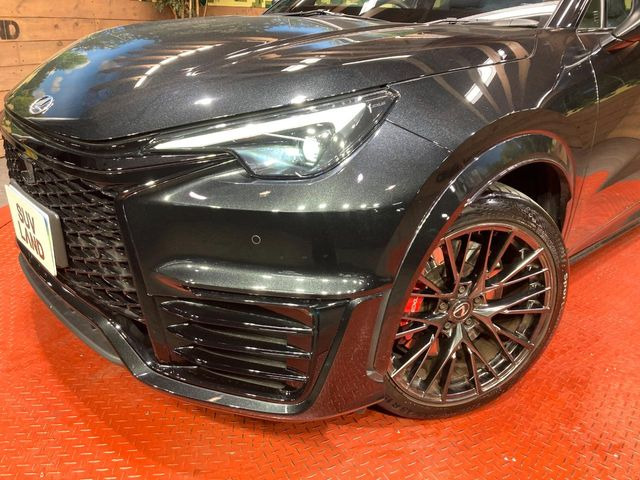 �yLED�w�b�h���C�g�z���V����ԑ��s�����ǍD�Ȏ��E���m�ۂ����S���ĉ^�]�ł��鍂�P�xLED�w�b�h���C�g�𑕔�!�_�����x�������A����d�͂��}�����Ă��܂��B