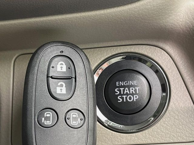 �y�L�[���X�X�^�[�g�V�X�e���z�J�o����|�P�b�g�ɓ��ꂽ�܂܂ł��h�A�̎{���E�������\�ȃX�}�[�g�L�[�𑕔��B�G���W���̃I���E�I�t�����J�M�����o���K�v����������Ƃ��Ă��֗��ł���