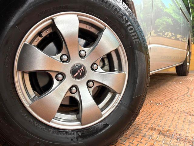 ネクステージでは『社外アルミホイール』も好評発売中!有名ブランドからお値打ちなアルミまで幅広くご提案致します♪スタッドレスタイヤも取り扱っておりますのでお任せ下さい!