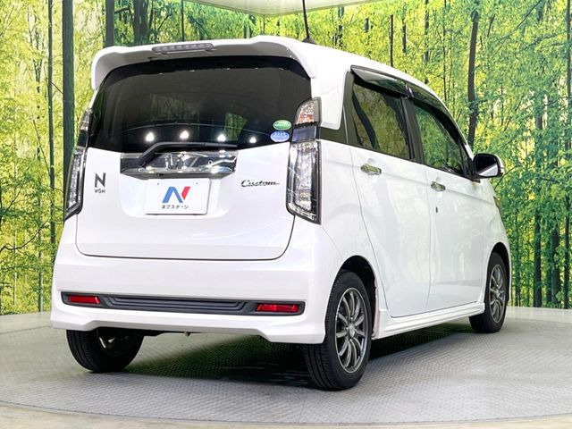 ☆全国のネクステージからお取り寄せが可能※!遠方の店舗に展示してあるクルマが気になる場合も、最寄りの店舗でご覧いただくことが可能です!是非私たちに要望をお聞かせください!※別途費用