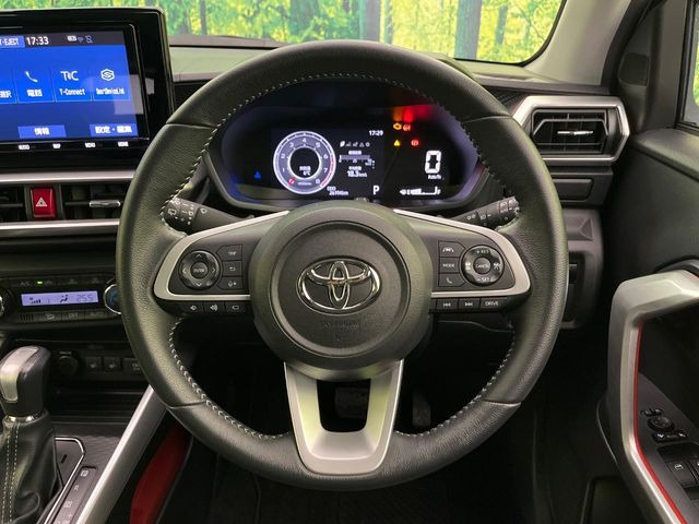 �y�����v�����X�e�A�����O�z�㎿�Ȋv���g�p���邱�ƂŁA��ɂ����������݂ƂĂ��^�]���₷���n���h���ł���