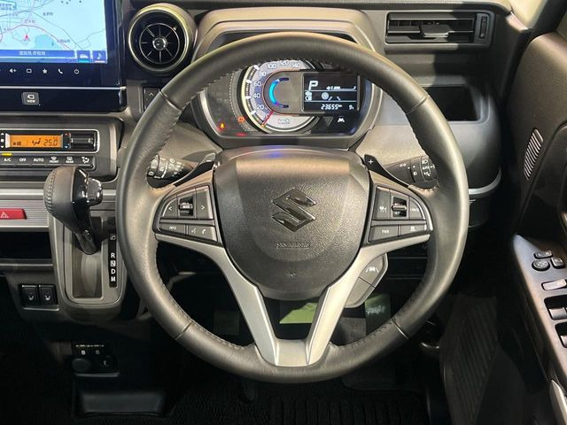 �y�����v�����X�e�A�����O�z�㎿�Ȋv���g�p���邱�ƂŁA��ɂ����������݂ƂĂ��^�]���₷���n���h���ł���