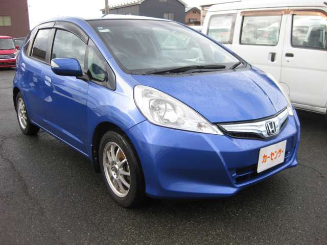 フィットハイブリッド1.3 スマートセレクション