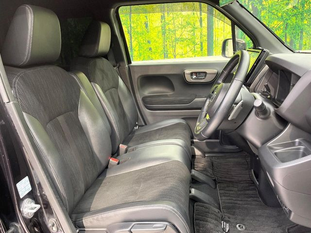 �y�n�[�t���U�[�V�[�g�z�������ƍ���S�n�𗼗������l�C�̃V�[�g���w�ʁE���ʂ̃t�@�u���b�N�f�ނ́A�ʋC���̗ǂ��⊊��ɂ����ɗD��Ă��܂��B�C���╞���ɍ��E���ꂸ���K�ɂ���肢�������܂��B