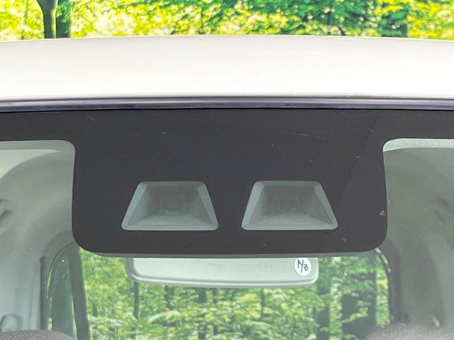 �y�X�}�[�g�A�V�X�g�z���s���ɑO���̎ԗ�����F�����A�Փ˂������Ȏ��͌x��ƃu���[�L�ŏՓˉ���Ɣ�Q�y�����A�V�X�g�B�����S�Ƀh���C�u�����y���݂��������܂��B