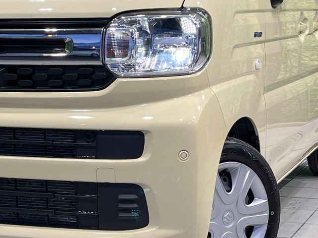 �yLED�w�b�h���C�g�z���V����ԑ��s�����ǍD�Ȏ��E���m�ۂ����S���ĉ^�]�ł��鍂�P�xLED�w�b�h���C�g�𑕔�!�_�����x�������A����d�͂��}�����Ă��܂��B