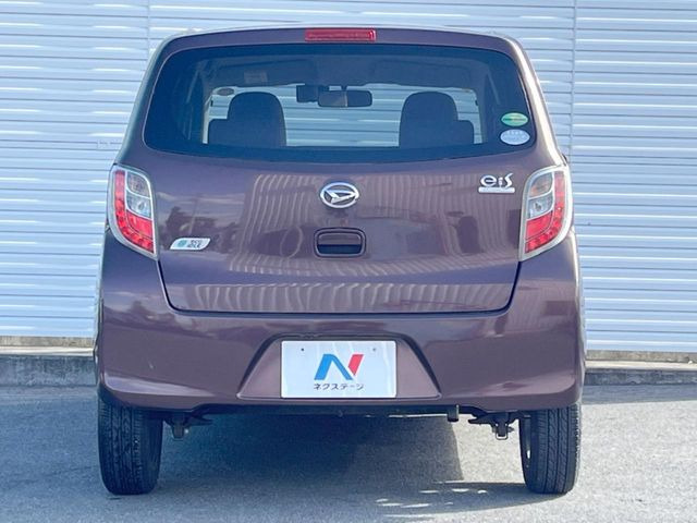 安心の最長10年・走行無制限保証(有償)をご用意。保証内容も充実はもちろん、無料点検&オイル交換や、年中無休の全国・24時間ロードサービスも付帯されておりますのでご安心下さい。