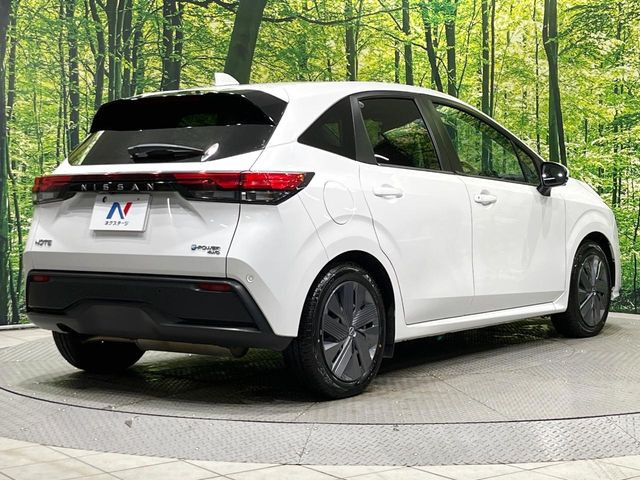 ☆全国のネクステージからお取り寄せが可能※!遠方の店舗に展示してあるクルマが気になる場合も、最寄りの店舗でご覧いただくことが可能です!是非私たちに要望をお聞かせください!※別途費用