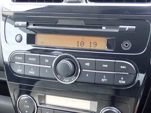 CD�I�[�f�B�I�E���W�I���t���Ă܂��B