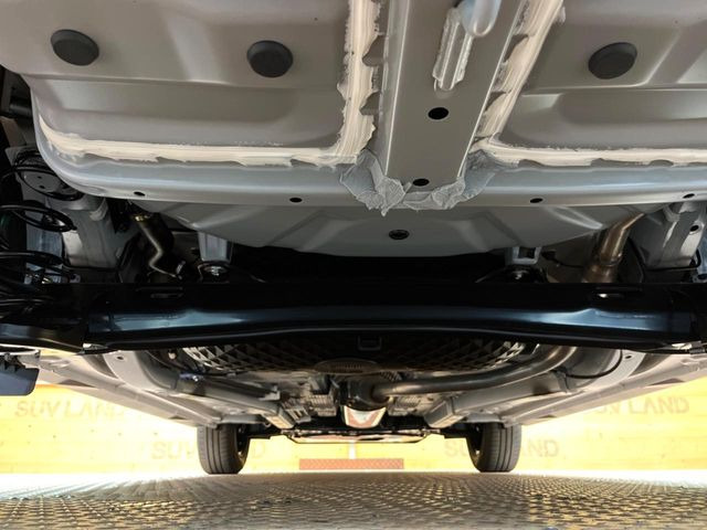 ����肪���ꂢ�Ȃ����ɁA�h�K���H�̎{�H���I�X�X���B�~��n��͂������A���ݕ��ɂ��Z���̕���A��Ń}�����E�E�B���^�[�X�|�[�c���������ɂ��D�]���������Ă���܂��B