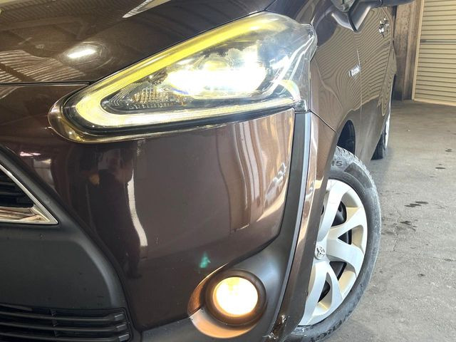 �yLED�w�b�h���C�g�z���V����ԑ��s�����ǍD�Ȏ��E���m�ۂ����S���ĉ^�]�ł��鍂�P�xLED�w�b�h���C�g�𑕔�!�_�����x�������A����d�͂��}�����Ă��܂��B