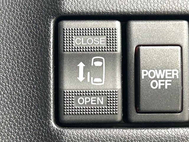 �y�p���[�X���C�h�h�A�z�X�}�[�g�L�[��^�]�Ȃ̃X�C�b�`�ŃX���C�h�h�A�̊J���\���d��������͂����ăh�A���J����K�v�������A���������q�l�ł��A�d���ו��������Ă��鎞�����N�ɊJ���߂ł��܂���