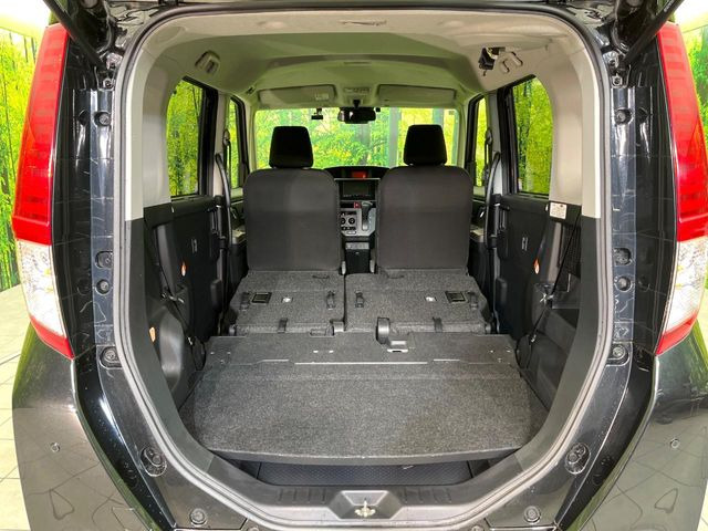 ���i�̂���������ʋ΁A���}���ɏ\���ȉ׎��X�y�[�X���m�ۂ��Ă���܂��B�Z�J���h�V�[�g��|���ƁA�傫�ȉו��̐ύڂ��\�ł���