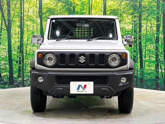 ��D�]�𒸂��Ă���܂��{�f�B�R�[�g���D�]��t���B�������x�̃K���X�疌�ŝ����͂������A�㎿�ȃc���E����������B���O����_���J�����؂Ȉ��Ԃ�ی삵�A�F�����E�򉻂�h�~�B