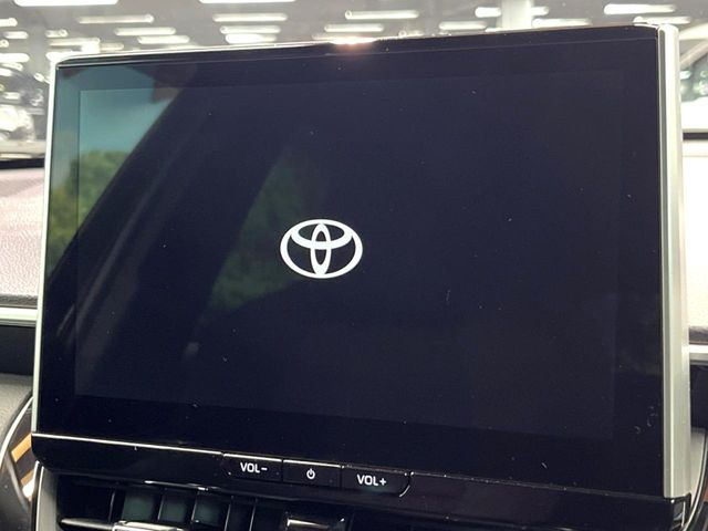 【10.5インチ ディスプレイオーディオ】大画面のディスプレイはAppleCarPlayやAndroidAutoが利用可能。大きな画面でスマホナビアプリ等が利用いただけます♪