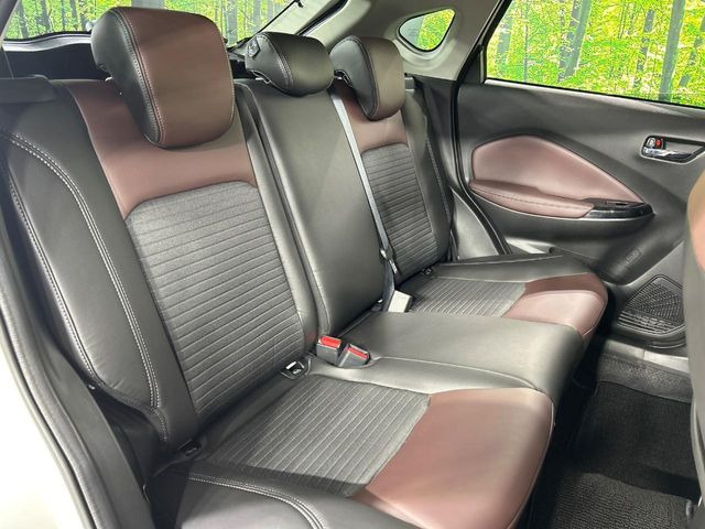 �L�X�Ƃ���2��ڃV�[�g�͋��Z���������A���S�n�����K!�F�B��Ƒ��Ƃ̂��o�����ɂ҂�����ł��B�x�r�[�V�[�g��`���C���h�V�[�g�g�p�������K�ɂ��߂�������������\���ȋ�Ԃ��m�ۂ��Ă��܂��B