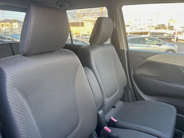 �^�]�Ȃ܂��ɂ͏\���ȃX�y�[�X������A�啿�ȕ��ł��������^�]���Ă�����������ł��B