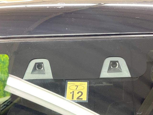 �y�X�}�[�g�u���[�L�T�|�[�g�z���s���ɑO���̎ԗ�����F�����A�Փ˂������Ȏ��͌x��ƃu���[�L�ŏՓˉ���Ɣ�Q�y�����A�V�X�g�B�����S�Ƀh���C�u�����y���݂��������܂��B