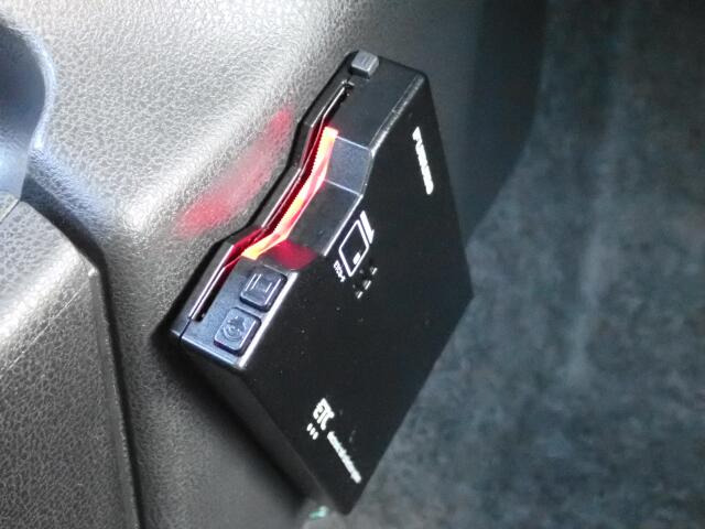 ETC���������Ă��܂��B�m���X�g�b�v�ŗ�������ʉ߂ł��܂��B���ꂵ�������ł���ˁB