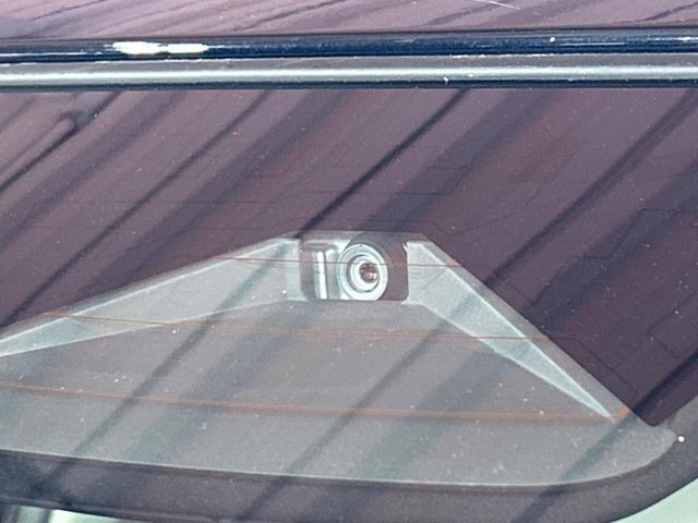 �y�X�Y�L �Z�[�t�e�B�T�|�[�g�z���s���ɑO���̎ԗ�����F�����A�Փ˂������Ȏ��͌x��ƃu���[�L�ŏՓˉ���Ɣ�Q�y�����A�V�X�g�B�����S�Ƀh���C�u�����y���݂��������܂��B