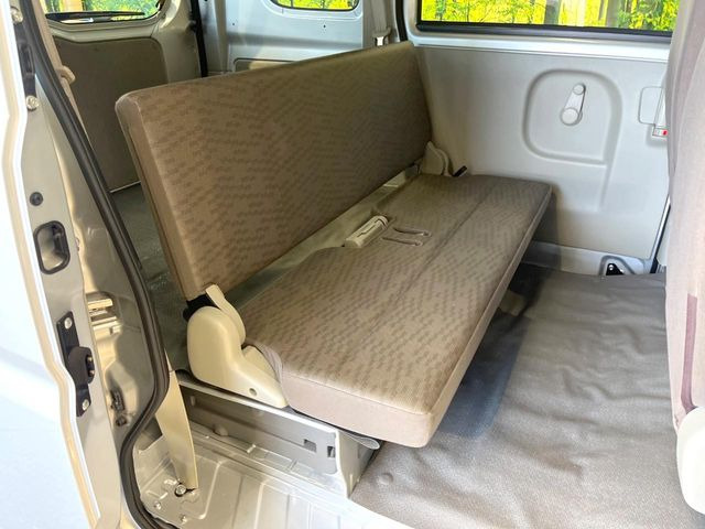 �㕔���Ȃ��C�ɂȂ�悤�ȃL�Y�E�����ւ��蓙�A�傫�ȃ_���[�W�͂Ȃ��A�ǍD�ȏ�Ԃł��B