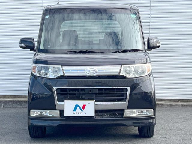 弊社では、全車『修復歴なし』のお車のみ取り扱っております。専任バイヤーによる厳選した仕入れの後、入庫後の車両チェックを行い、ネクステージが認定した高品質な中古車をご提供しております。