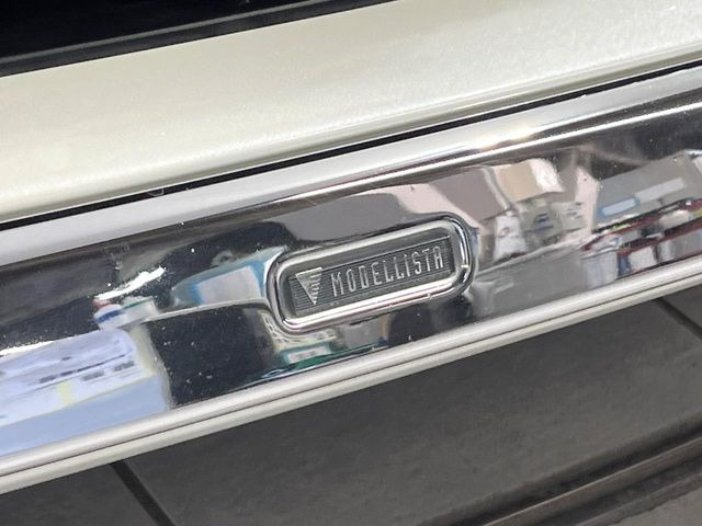 【モデリスタエアロ】人気のモデリスタエアロを装着!クルマの外観がよりスタイリッシュになり、街中で存在感あふれる1台に♪将来買い替える時にもリセールに影響しやすく、価値ある人気の装備です!