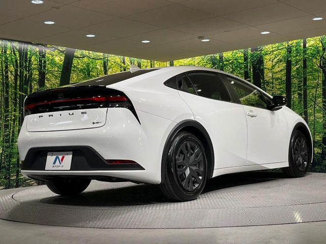 ☆全国のネクステージからお取り寄せが可能※!遠方の店舗に展示してあるクルマが気になる場合も、最寄りの店舗でご覧いただくことが可能です!是非私たちに要望をお聞かせください!※別途費用