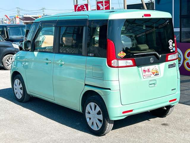 ���X�ł͌y�����Ԃ��畁�ʎԂ܂ŕ��L���I�[�����[�J�[�̎Ԏ�E�F�E�O���[�h��L�x�ɑ����Ă���܂��B