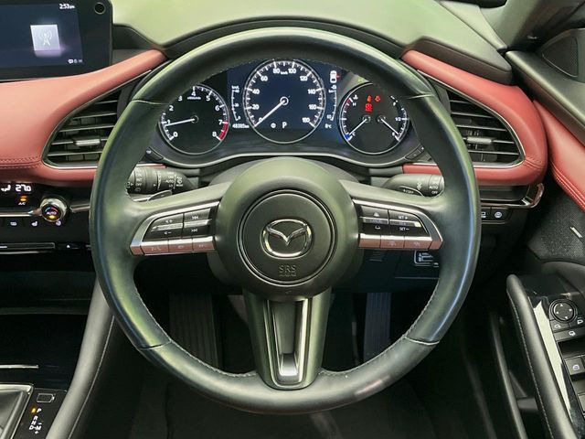 �y�X�e�A�����O�X�C�b�`�z�^�]���A�O������ڐ������炷���ƂȂ��A�I�[�f�B�I���̑��삪�\�ȕ֗��@�\!���S&���K�ȃh���C�u�����o���Ă���܂���