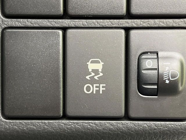 �y������h�~���u�z�ԗ��̉���������m����ƁA�����I�Ɏԗ��̐i�s������ۂ悤�Ɏԗ��𐧌䂵�܂��B�J�̓��ȂǊ���₷���H�ʏ󋵂ł����S�ȉ^�]���\�ł��B