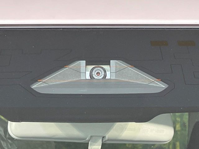 �y�X�Y�L �Z�[�t�e�B�T�|�[�g�z���s���ɑO���̎ԗ�����F�����A�Փ˂������Ȏ��͌x��ƃu���[�L�ŏՓˉ���Ɣ�Q�y�����A�V�X�g�B�����S�Ƀh���C�u�����y���݂��������܂��B