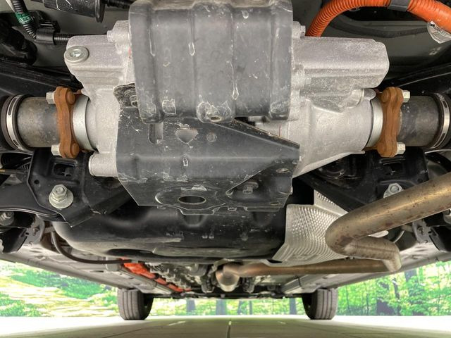 下回りがきれいなうちに、防錆加工の施工がオススメ。降雪地域はもちろん、沿岸部にお住いの方や、趣味でマリン・ウィンタースポーツをされる方にご好評いただいております。