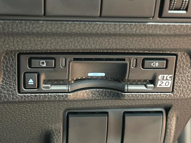 【ETC】高速道路の料金所をストレスなく通過!話題のスポットやサービスエリアに多い「スマートIC」利用時は必須のアイテムです。当店でセットアップを実施、ご納車当日からすぐにご利用いただけます!