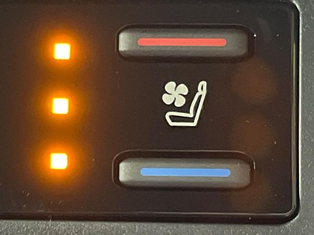 �y�V�[�g�q�[�^�[�z�������ɏd�󂷂�V�[�g�q�[�^�[!�G�A�R����葁�����܂��Ă����̂Ŋ�����̐l�����S�ł��ˁ�G�A�R���̉����͊������邩����A�Ƃ������ɂ����������߂ł��B