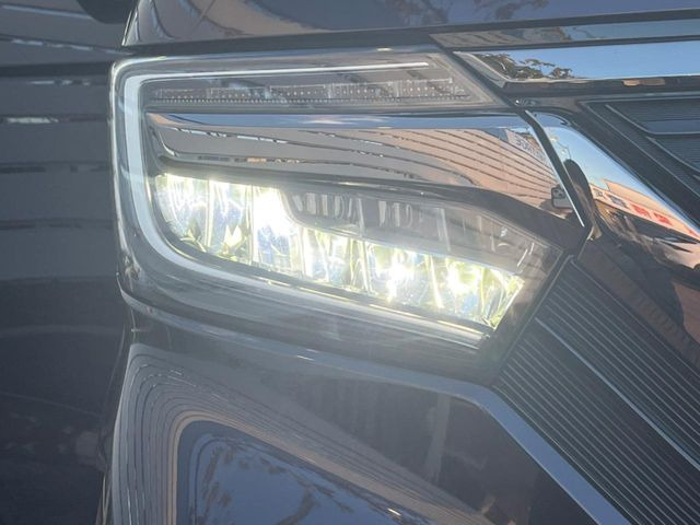 �yLED�w�b�h���C�g�z���V����ԑ��s�����ǍD�Ȏ��E���m�ۂ����S���ĉ^�]�ł��鍂�P�xLED�w�b�h���C�g�𑕔�!�_�����x�������A����d�͂��}�����Ă��܂��B