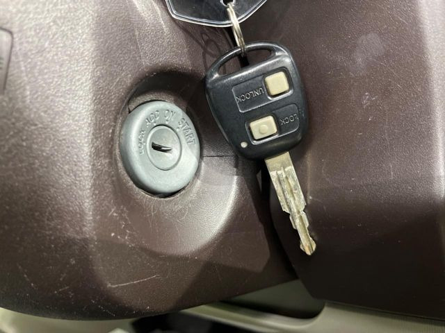 �y�L�[���X�z�������ꂽ�ꏊ����ł��{�^����Ńh�A�̊J���E�{�����ł���̂łƂ��Ă��֗�!�h�A�̌�������ɏ������邱�Ƃ�����܂����