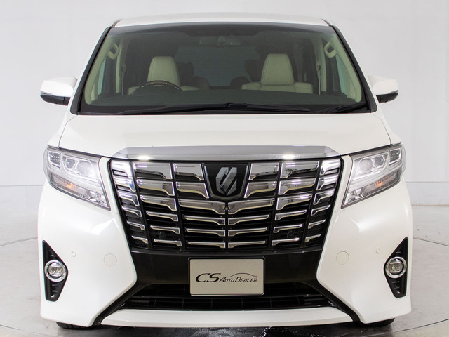 ★フロントビュー★グリル交換、エアロ取り付け等、カスタムもお任せください!