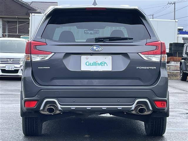 フォレスター1.8 スポーツ 4WD