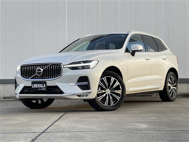XC60B5 AWD インスクリプション 4WD
