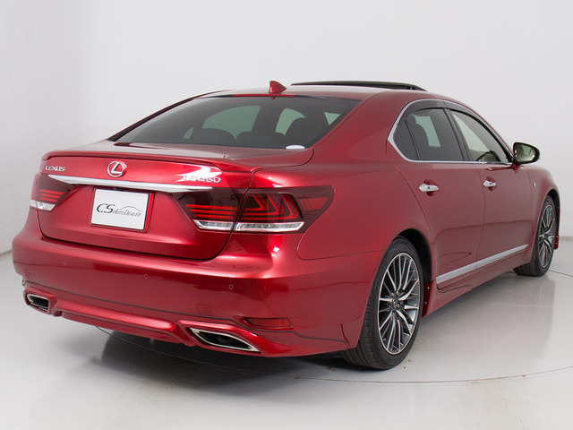 CSオートブランド「ウェザリア」フルエアロが装着されています!お好みはいかがですか?今付いているデザイン以外にも、各ブランドのエアロを格安にてお取付け出来ます!