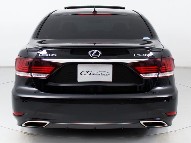 テールスモーク加工、スポイラー取付等々ドレスアップ可能です。違う角度が見たい・・・等のご要望御座いましたら是非お声掛け下さい!!お写真をお送りさせて頂きます。