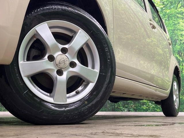 �y13�C���`�A���~�z�C�[���z�O�ςɃ}�b�`�����A���~�z�C�[���𑕒����Ă���܂��B�e��A���~�z�C�[����A�X�^�b�h���X�^�C�����戵�����Ă���܂��B���񂲑��k����������