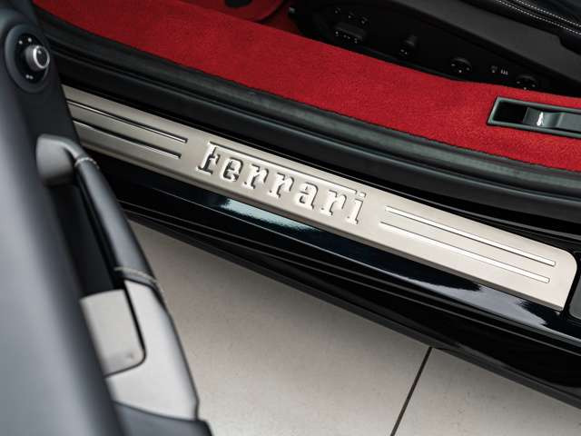 �A�����ÎԂ̓A�t�^�[�����e�i���X�̐M�������ߎ肾�ƍl���Ă���܂��B���X�͂��q�l�ƒ������t�����������A���ɐ������傫���Ȃ��X��ڎw���܂��B���[�Ԍォ�炪���q�l�Ƃ̃J�[���C�t�̎n�܂肾�ƍl���Ă��܂��B