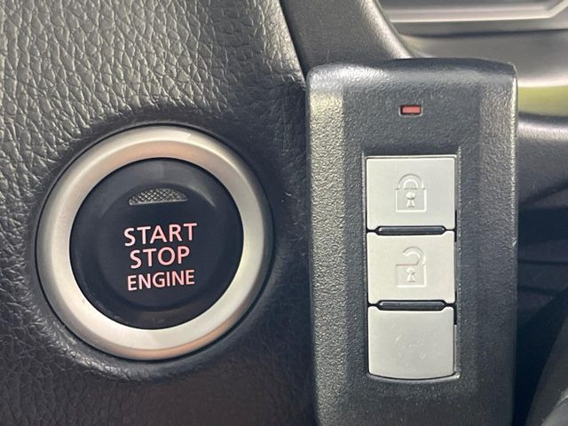 �y�C���e���W�F���g�L�[�z�J�o����|�P�b�g�ɓ��ꂽ�܂܂ł��h�A�̎{���E�������\�ȃX�}�[�g�L�[�𑕔��B�G���W���̃I���E�I�t�����J�M�����o���K�v����������Ƃ��Ă��֗��ł���