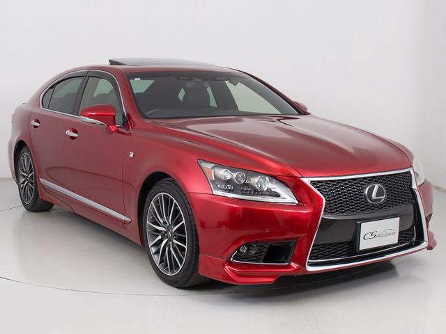 CSオートブランド「ウェザリア」フルエアロが装着されています!お好みはいかがですか?今付いているデザイン以外にも、各ブランドのエアロを格安にてお取付け出来ます!