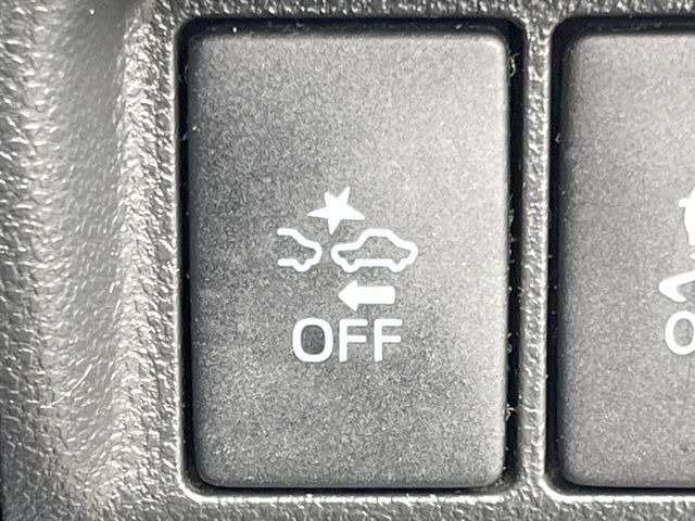 �y�X�}�[�g�A�V�X�g�z���s���ɑO���̎ԗ�����F�����A�Փ˂������Ȏ��͌x��ƃu���[�L�ŏՓˉ���Ɣ�Q�y�����A�V�X�g�B�����S�Ƀh���C�u�����y���݂��������܂��B