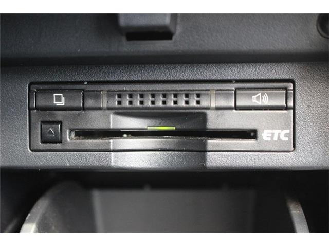 大好評のボディコーティング「ハイモースコート」もご納車までに施工可能。雨染みや線傷など中古車だからと諦めていませんか?ピカピカの状態でお乗り出しいただけます。