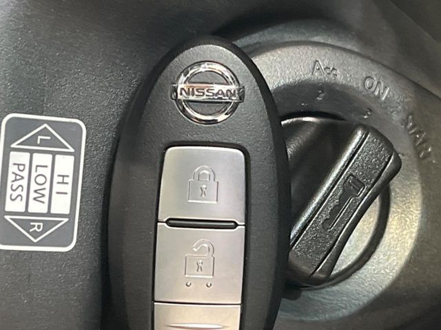 �y�C���e���W�F���g�L�[�z�J�o����|�P�b�g�ɓ��ꂽ�܂܂ł��h�A�̎{���E�������\�ȃX�}�[�g�L�[�𑕔��B�G���W���̃I���E�I�t�����J�M�����o���K�v����������Ƃ��Ă��֗��ł���